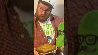 Peanut butter and pickle pie!!! #reels #recipe #pickles #pie #shorts