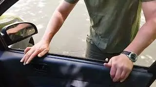 How to remove and install the exterior molding (velvet trim) on a Hyundai Getz door