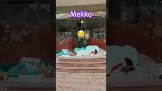 People sleep on the street in Mecca