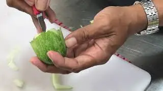 Carving Class/ Carving Carrots & Cucumber / Julie’s #carvingclass #carvingvideo #culinaryclass