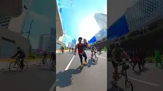 Kebut kebutan di jalanan CFD sambil gendong anak 2 tahun…