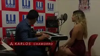 Lesly Aguila y Karlos Chamorro - Improvisando una balada