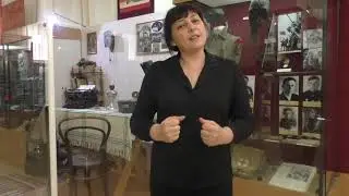 Исполнение стихотворения Константина Симонова «Жди меня» на русском жестовом языке.