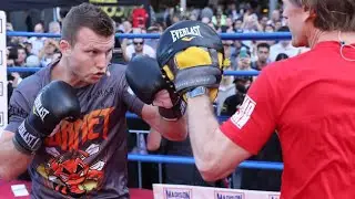Public Training Session: Jeff Horn smashes the pads with Trainer Glenn Rushton 