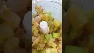 Все лето готовлю такие бутерброды,вместо бутербродов с колбасой! Вкус необычный,сливочный!