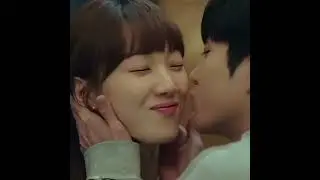 Kiss me | Shooting Stars-Escena😍🔥
