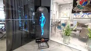 Голографический стенд в ТЦ Западный