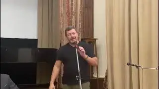 ШЕЛ ШЛЯХОМ ШИРОКИМ КАЗАК МОЛОДОЙ. Читает автор - на вечере Анатолия Аврутина. Москва, ЦДЛ, 15.09.23.