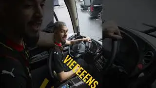 Un chauffeur de bus pas comme les autres... 𝐹𝑎𝑐𝑢' 𝑎𝑢𝑥 𝑐𝑜𝑚𝑚𝑎𝑛𝑑𝑒𝑠 🏎