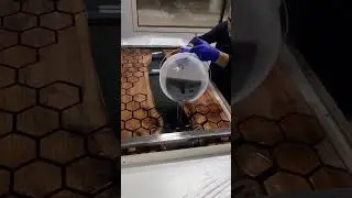 Стол из слэба и эпоксидной смолы, стол река, стол из смолы, дизайнерский стол из слэба ореха