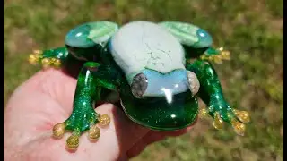 Seashell Technique in a Frog @PetisHomeart @SandraRettich - Froggy Friday