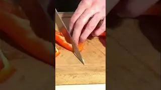 Балканска салата с гриловани зеленчуци