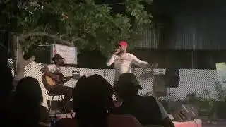 Javada live acoustic performance