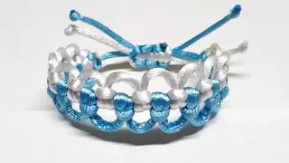 Learn how to make an antique bracelet out of yarn