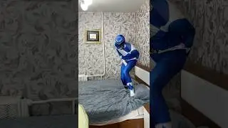 Power Ranger need toilet, but spider man… 