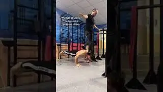 Full planche push up +65 kg. How is possible ?