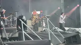 Royal Otis - Murder On The Dancefloor (Live)