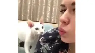 Прикол: Когда подруга постоянно делает селфи!!!
