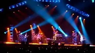 Kelly Clarkson - Miss Independent [Amsterdam HMH 25.02.10]