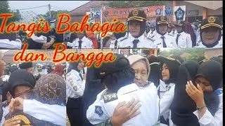 Tangis Haru dan Bangga Orang Tua Menemui Anggota Paskibra SMK N 1 Lempuing Jaya Baru Dilantik