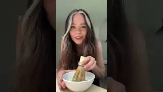 Let’s make 🍓matcha #asmr #matcha #girl