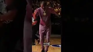 Snoop Dogg Dancing to The Next Episode”
