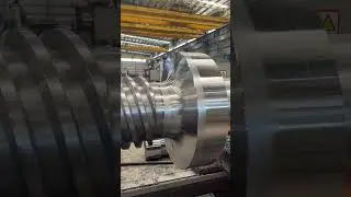 Grinding the surface of the workpiece during metalworking  #cnc #machining #lathe