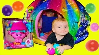 Trolls Ball Pit Toy Review & Surprise Poppy Style Station