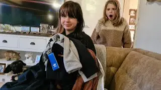 Malle får nyt tøj👖👕Bliver Sofia sur ❓FIDGETS surprise pose til dem begge🤗