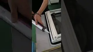 Автодом своими руками. Установка окон.