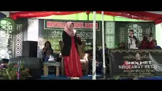 SHOLAWAT NABI - DITINGGAL RABI || USTADZAH NGAPAK