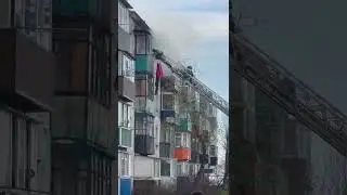 В Елизове в одной из квартир четырехэтажки горели комната и балкон