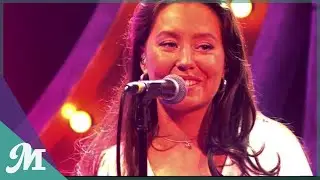 Jules zingt 'Shoes don't fit' bij M!