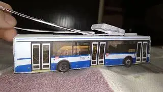 Бумажный троллейбус ЛиАЗ 52802