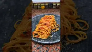 Spaghetti - Ana Maria Brogui