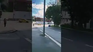 В Мск выявлен первый, диванный самокатчик!) 