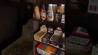 Henny Seroeyen shopt bij Tim Torfs in Beringen