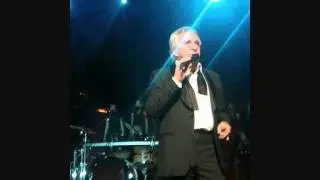 Instrumentale Sardou Mam selle louisianne avec choeurs( live 2011 ).wmv