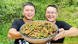 Folded ear root with cold lotus, a paradise for foodies in Yunnan, Guizhou, Sichuan and Chongqing
