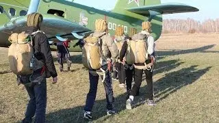 Первый прыжок с парашютом.  Аэродром Калачево
