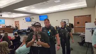 XxGeoX gets Trespassed in the First Fives Minutes of the Meeting