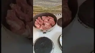 pork ribs with onion and garlic#bestmoments #bestcoub #meat #food #мясо #memes #готовимдома