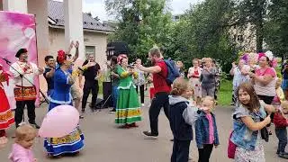 Как хотела меня мать -  народный перепляс под любимые песни! Танцуют все!