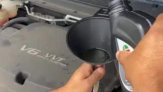 How to fill up Engine Oil? Made it easy!