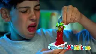 Страховитите фигурки в ужасяващи продукти Terror Fried! Търсете в Хиполенд!