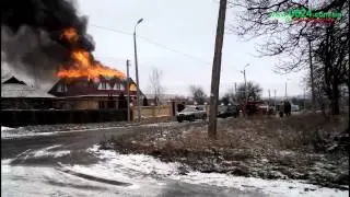 Артобстрел Горловки 11 февраля. На поселке Победы сгорел частный дом