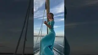 🙄😱 Девушка Кобякова чтоли #shorts