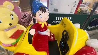 Jolly Roger Noddy Kiddie Ride (Mute)