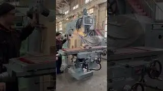 Станок вертикально-фрезерный ВМ-127