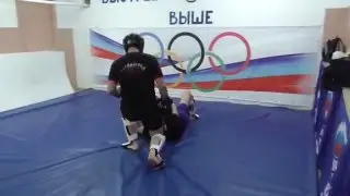 Бросок кувырком (одиночный нельсон). Оберег